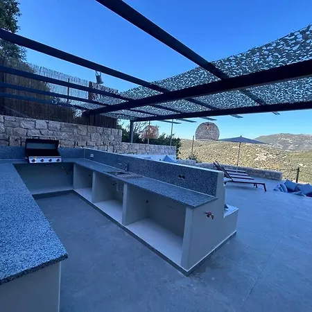 Go-blue Star, Sea Vila